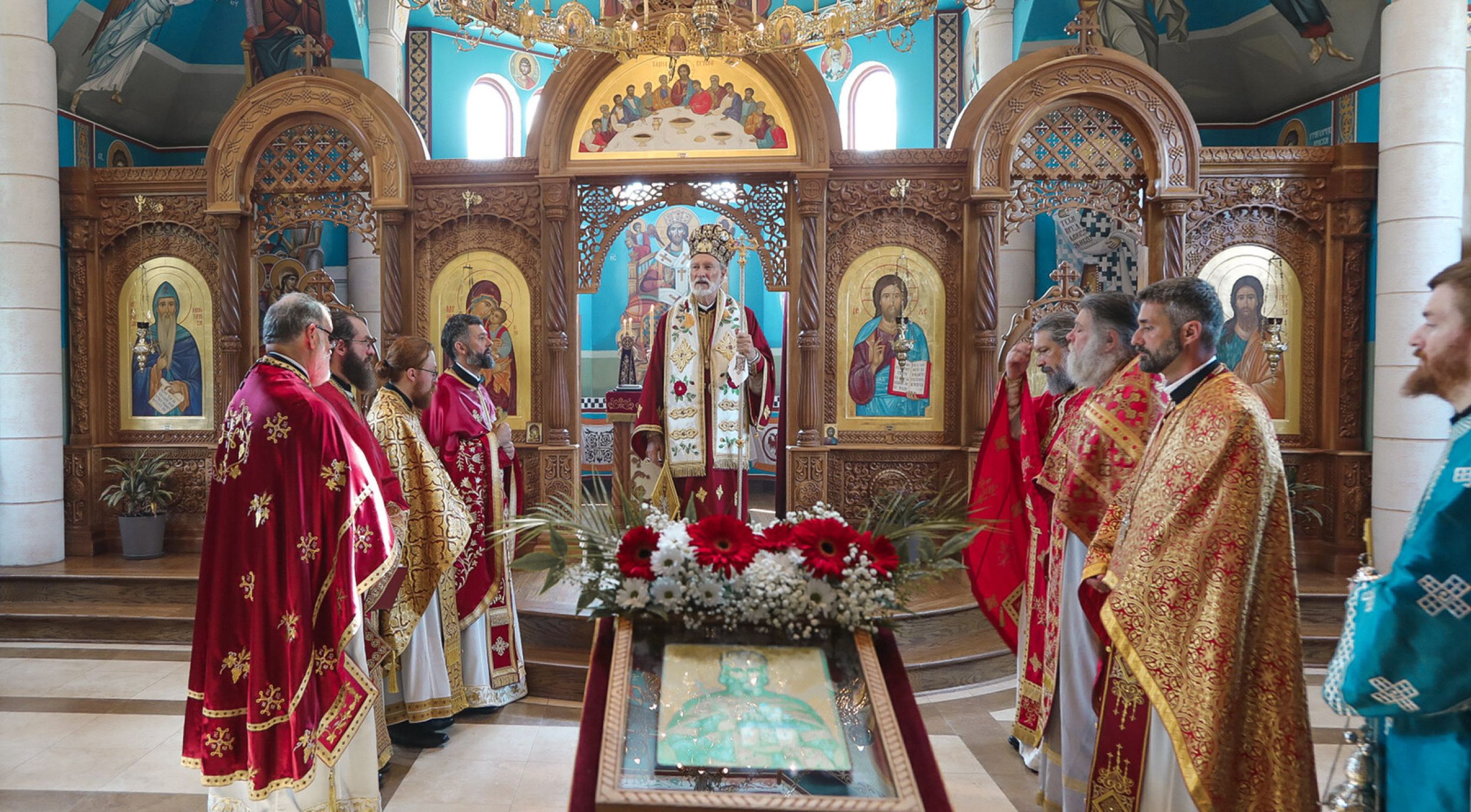 Владика Иринеј у дводневној посети парохији у Шарлоту