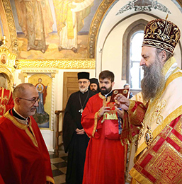 Патријарх Порфирије на Велики четвртак богослужио у цркви Ружици