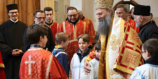 Патријарх Порфирије: Наш живот је крст, а сам крст је дар Божји