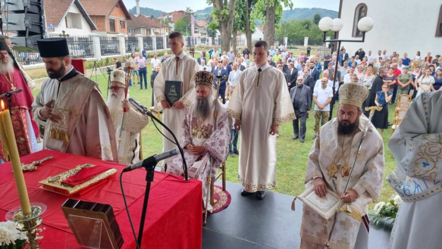 Ο Πατριάρχης της Σερβικής Ορθοδόξου Εκκλησίας κ.κ. Πορφύριος τέλεσε την Αρχιερατική Θεία Λειτουργία στο Μπράτουνατς