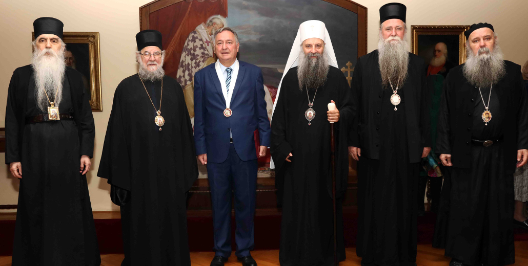 Η απονομή της τιμητικής διάκρισης του Παρασήμου του Αγίου Δεσπότη Στεφάνου στον κ. Ντράγκαν Βούκιτς