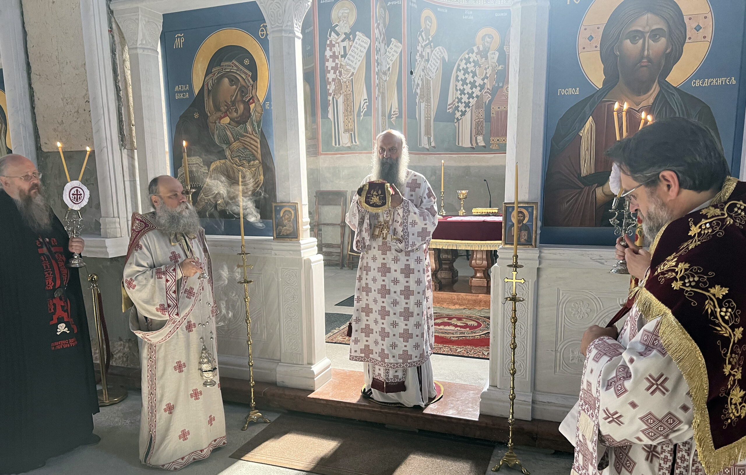 Ο Πατριάρχης Πορφύριος ιερούργησε στην Ιερά Μονή των Αγίων Αρχαγγέλων στο Κόβιλ