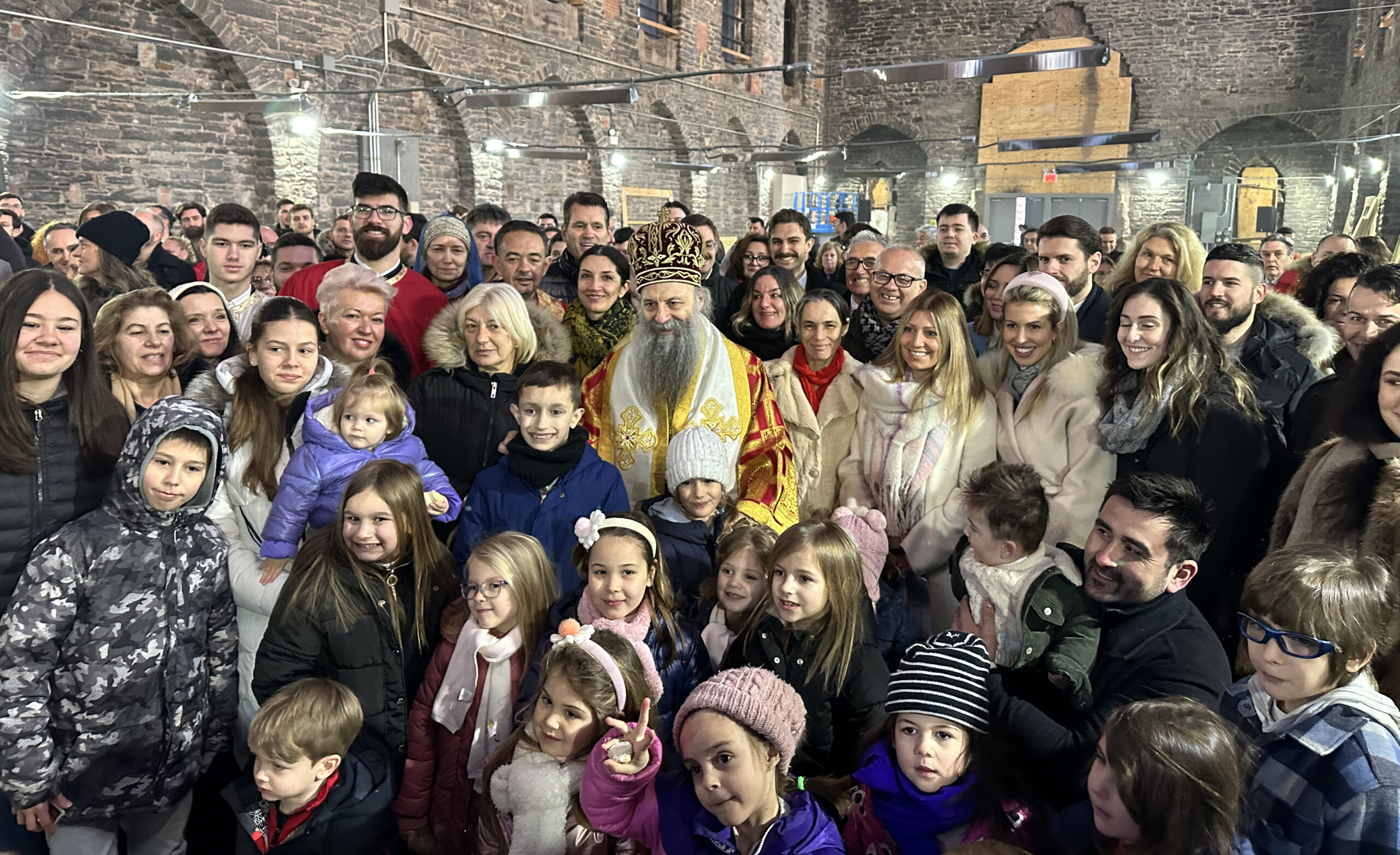 Εις πολλά έτη, Μακαριώτατε καί Ἁγιώτατε Πατριάρχα κ.κ. Πορφύριε!