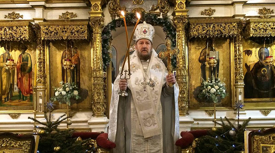 Η εξόδιος ακολουθία και η ταφή του Επισκόπου Μόραβιτσα κυρού Αντωνίου