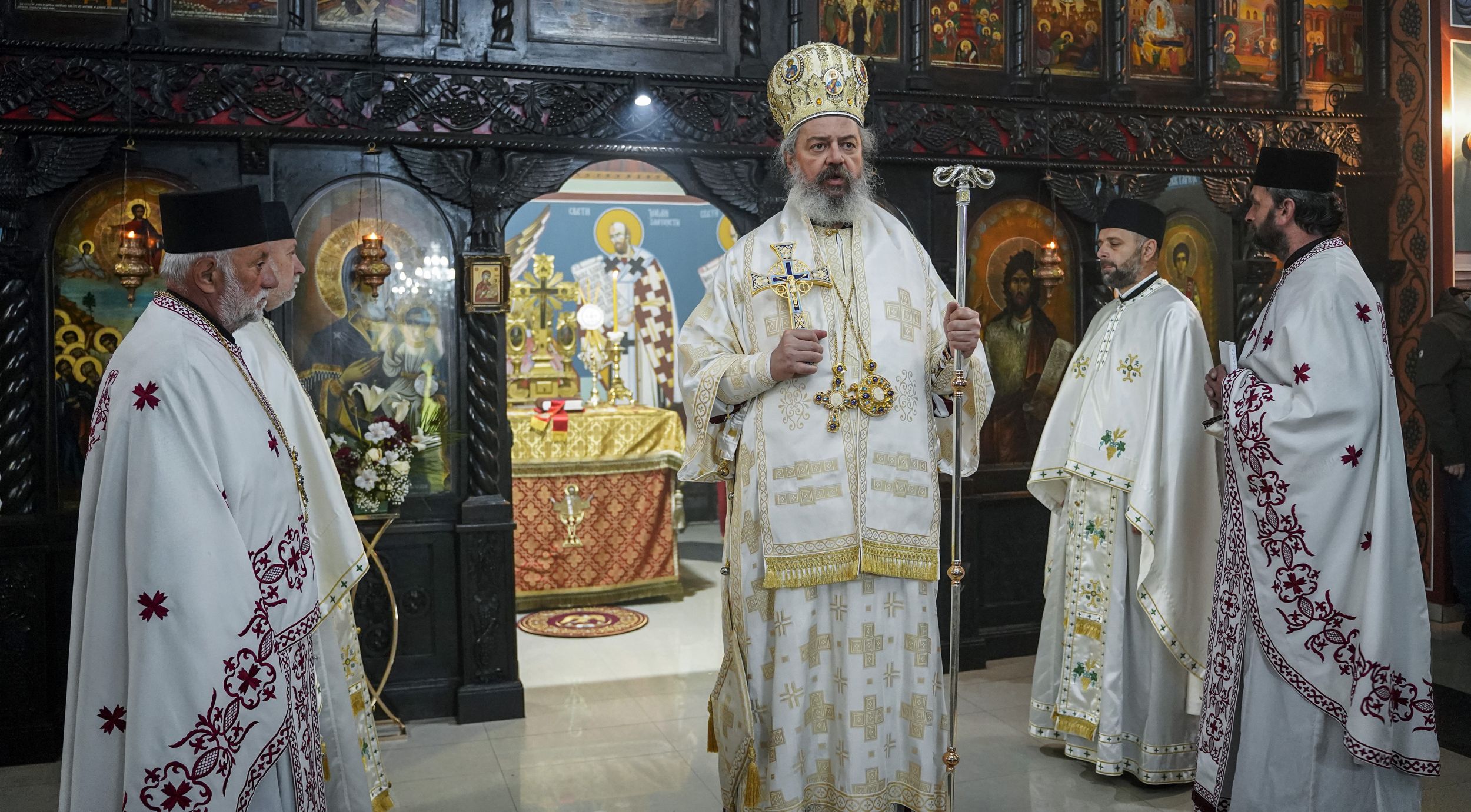Епископ Исихије: Закон љубави треба да буде јачи од сваке поделе