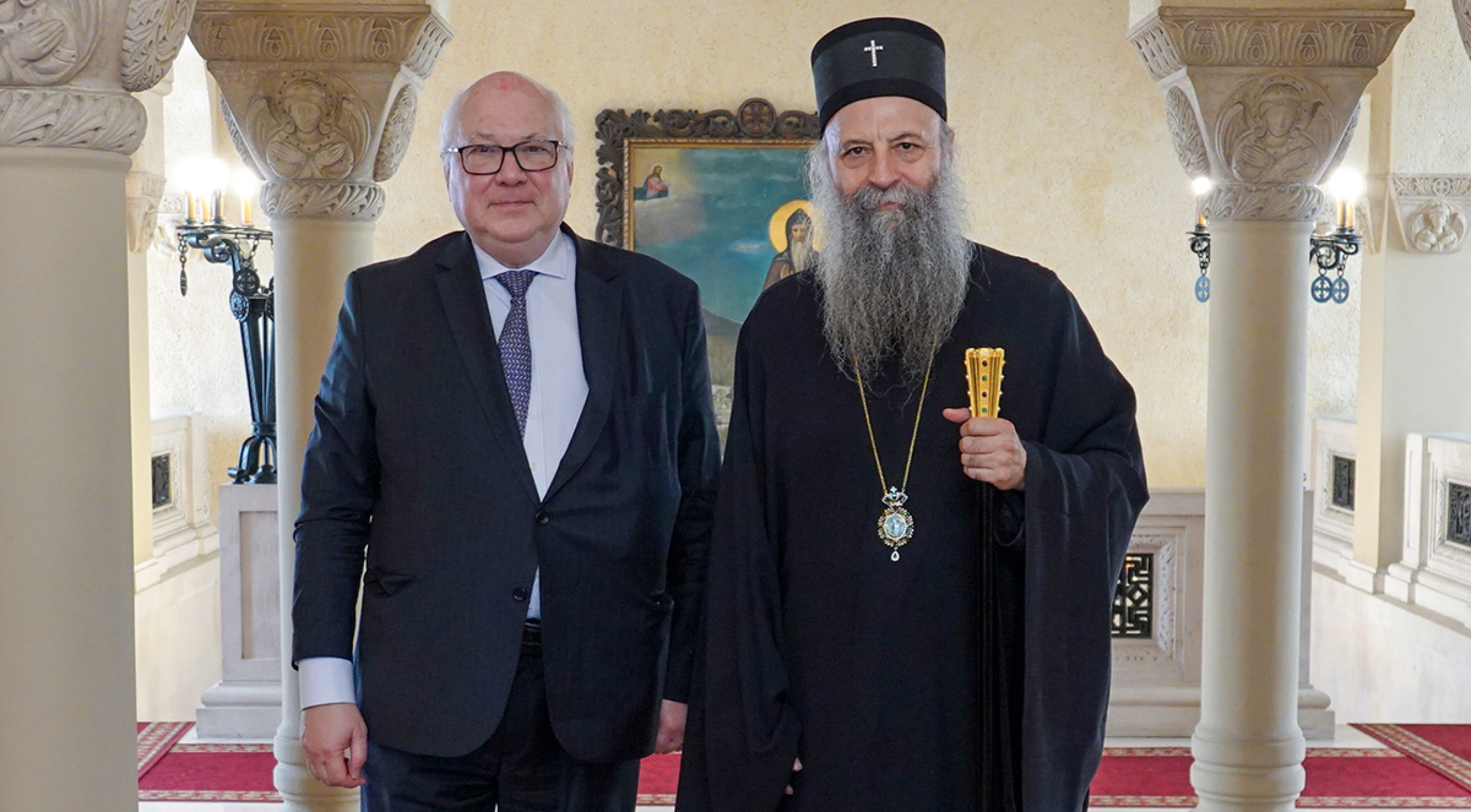 Патриарх Порфирий побеседовал с французским дипломатом Жан – Кристофом Посельем