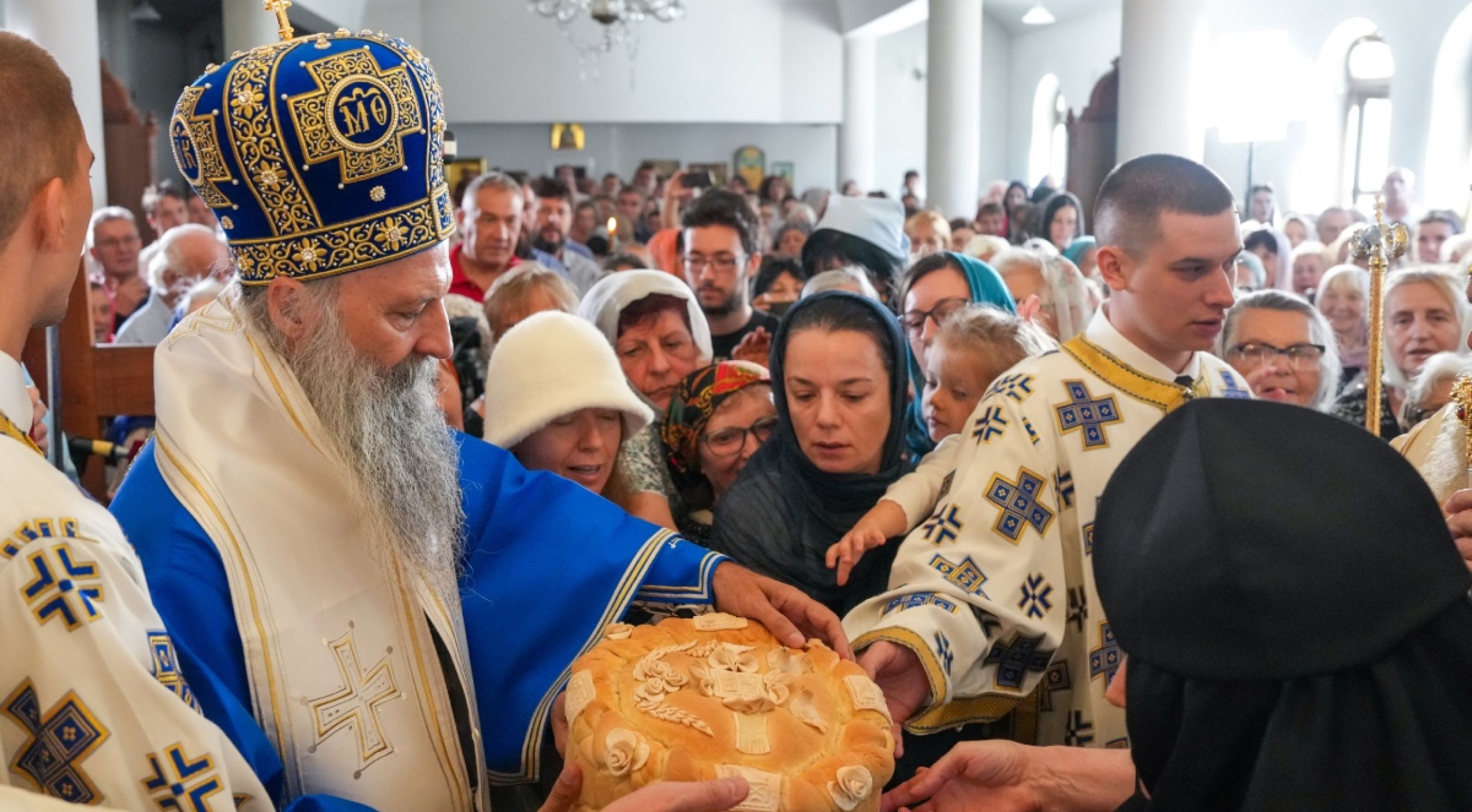 Patriarch Porfirije: Christ’s example should be an incentive for each of us to care for mothers and for every woman