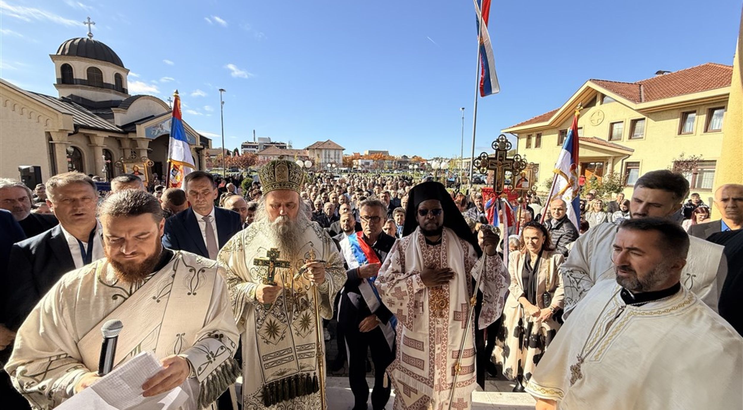 Митрополит Фотије у Угљевику: Света Петка је молитвеница и заштитница народа 