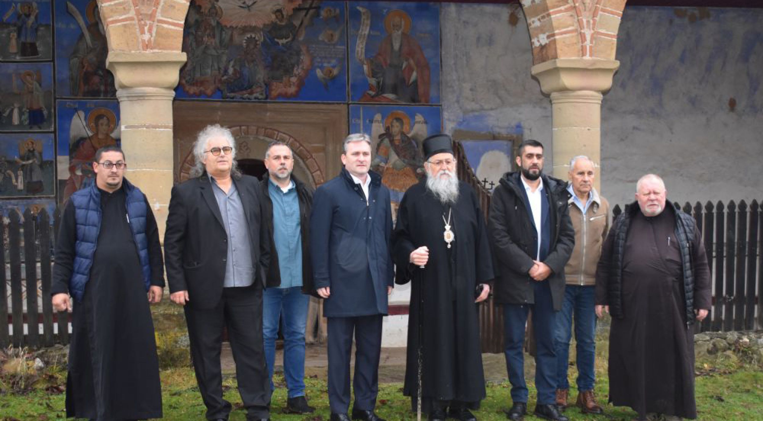  Министар културе Никола Селаковић посетио цркву Свете Тројице у селу Извор