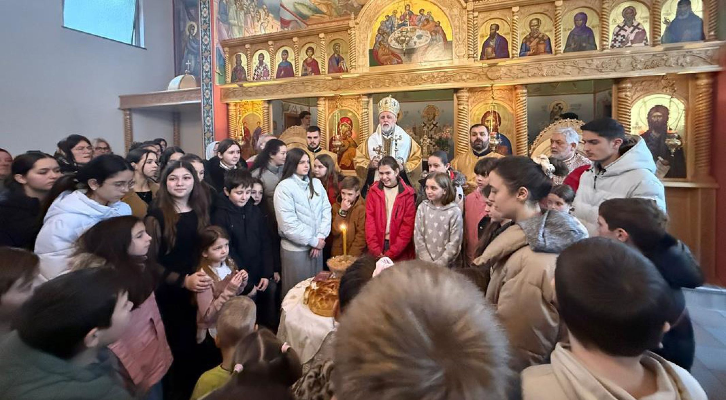 Архијерејска Литургија у Улму