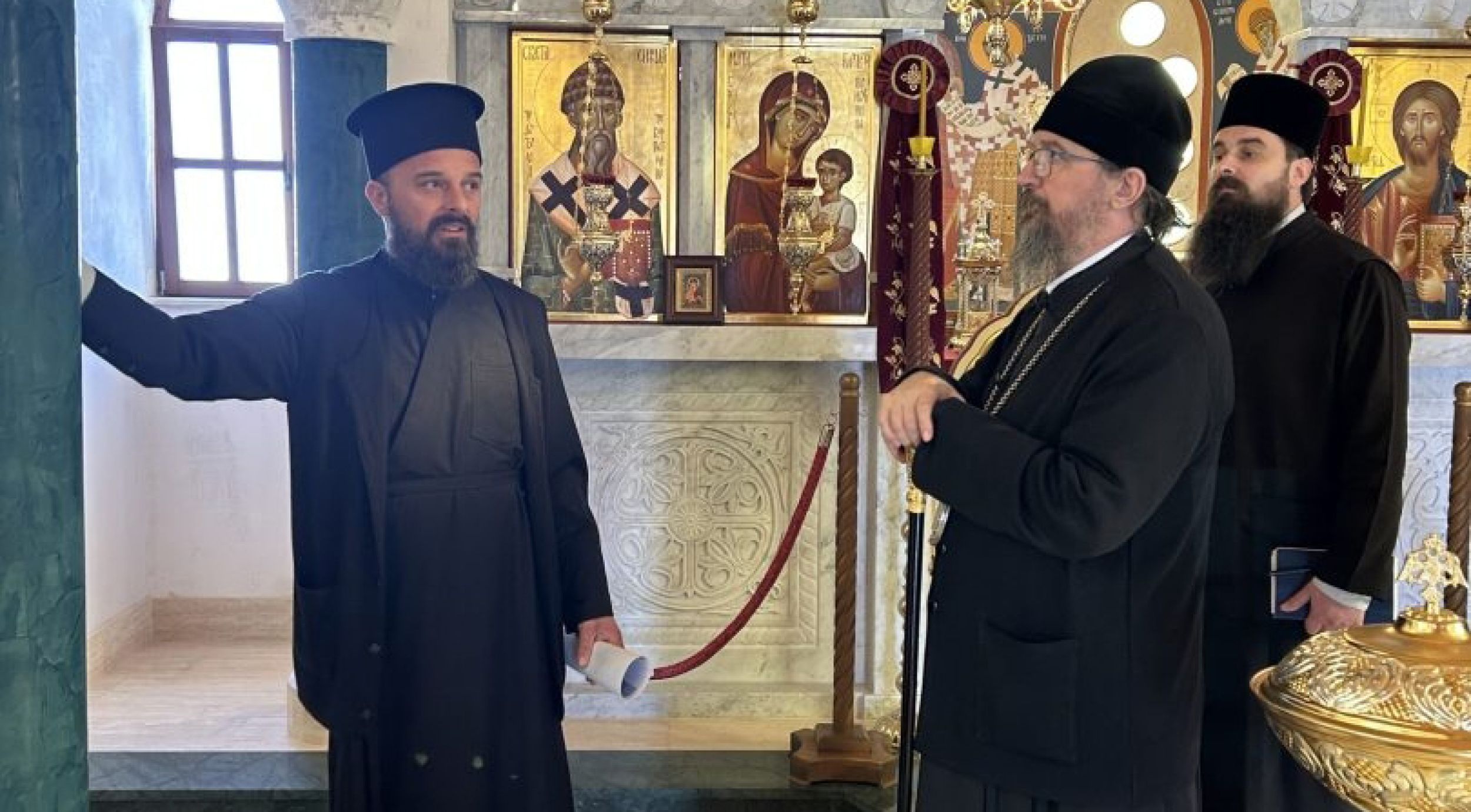 Владика Герасим у обиласку костајничке, петрињске и глинске парохије